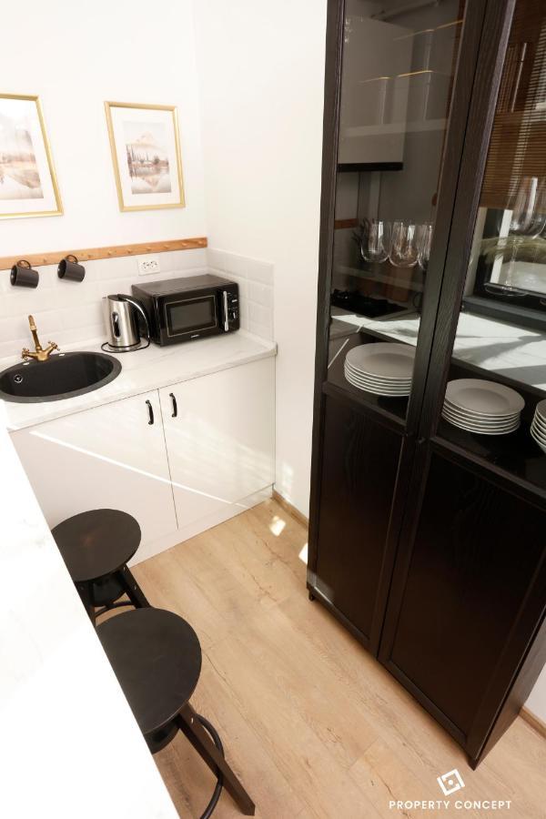 Chic Concept Studio Bukarest Exteriör bild